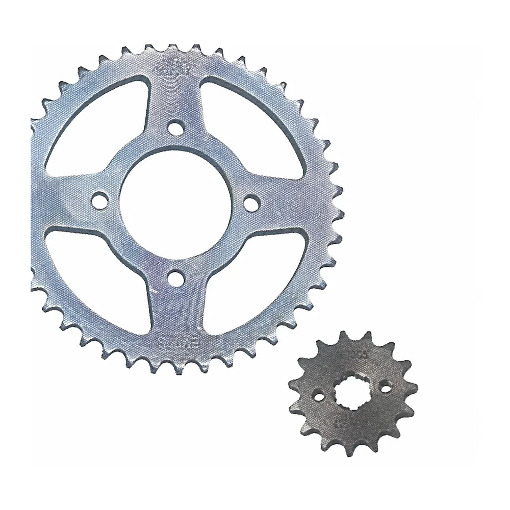 SUZUKI GN125 · SPROCKET AND CHAIN